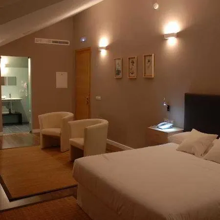 Albaicin 3* Coín